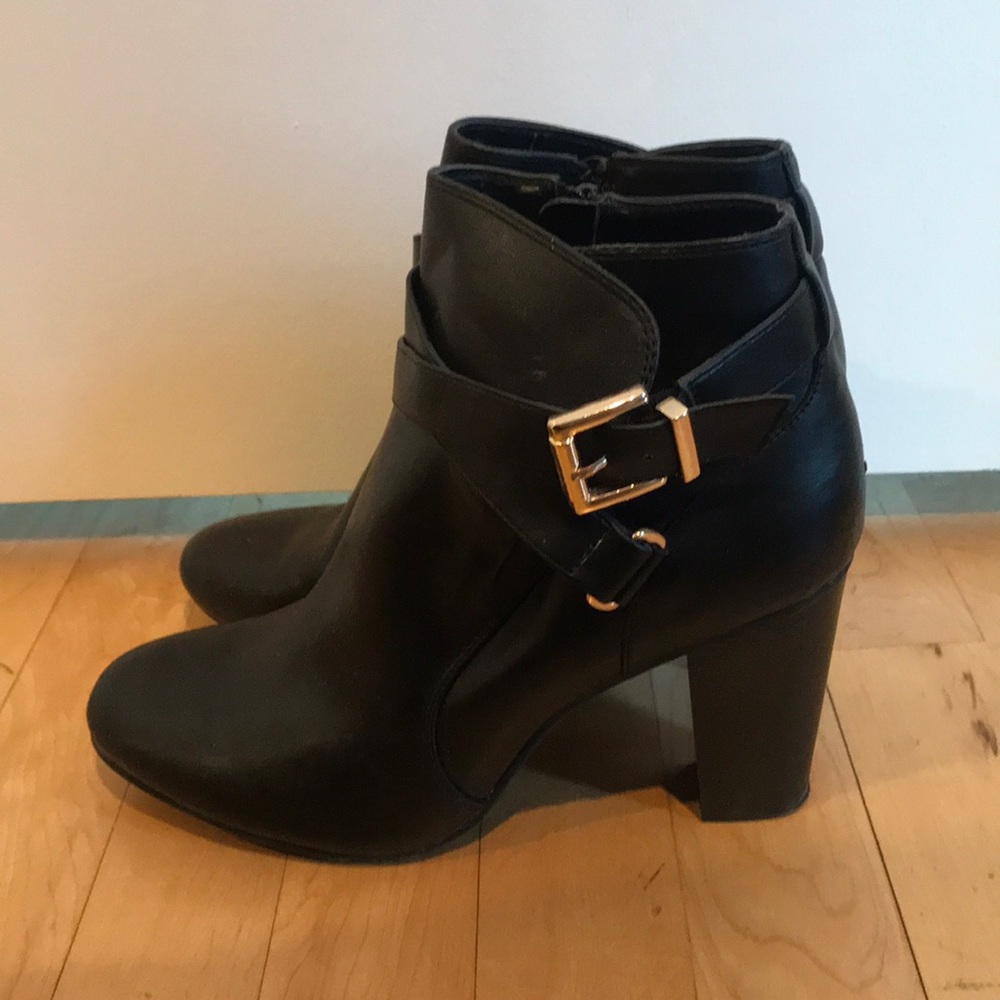 Black Merona faux leather booties.